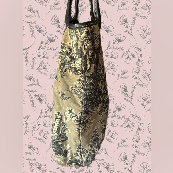 J. Jill French Toile Fabric with Leather Trim Tote - Picture 4 of 9